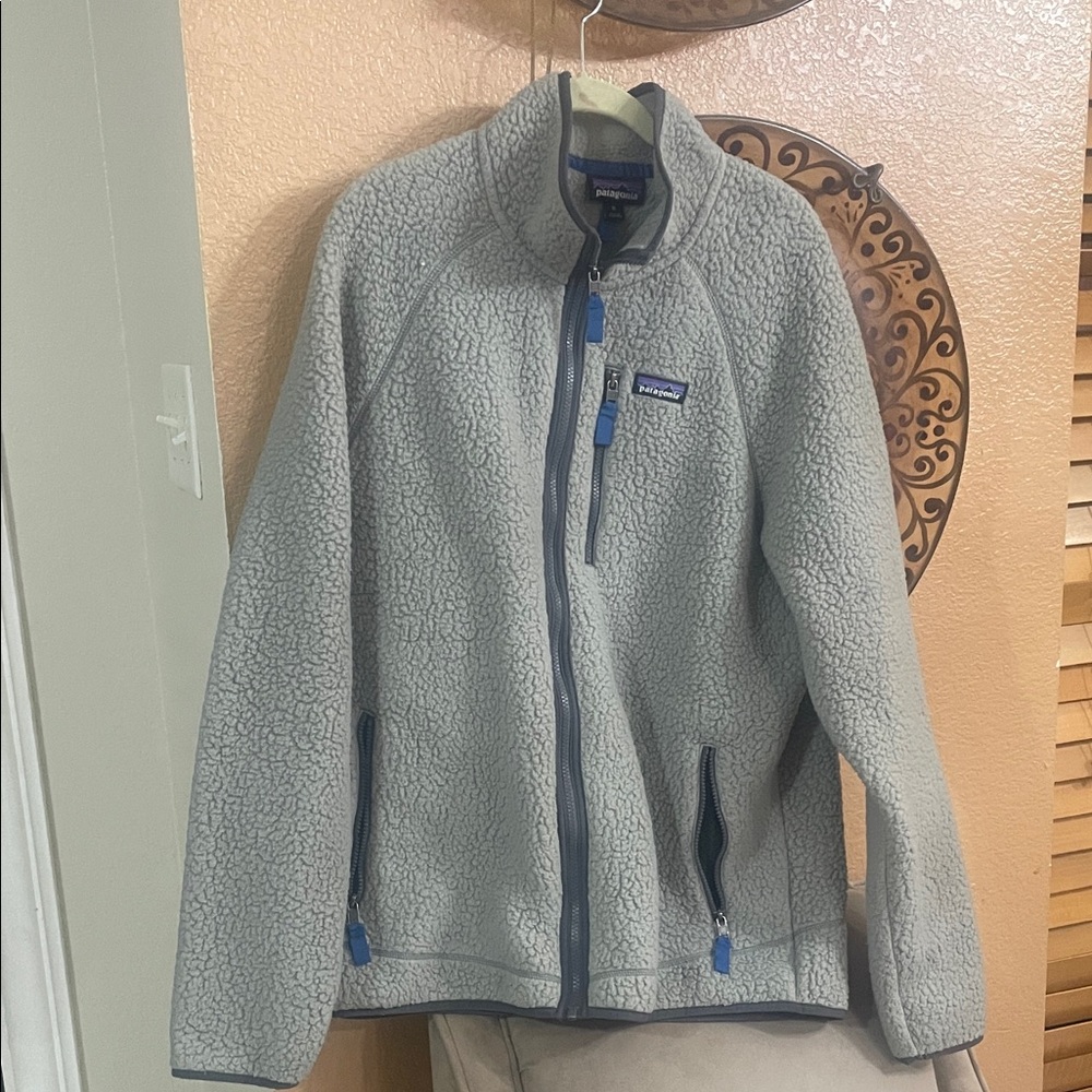 Patagonia Light Gray Performance Jacket